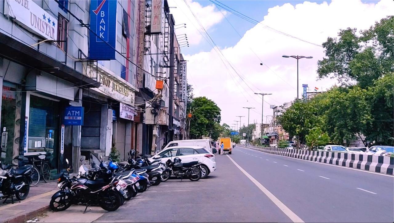Hotel Unistar New Delhi Luaran gambar