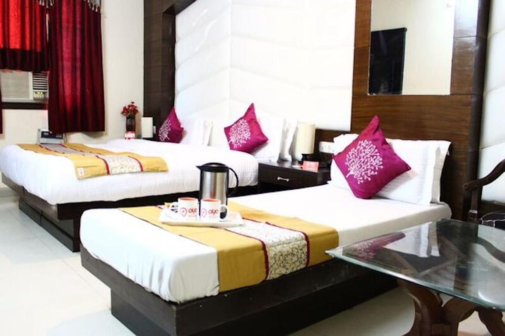 Hotel Unistar New Delhi Luaran gambar