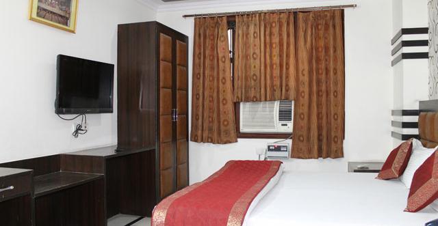 Hotel Unistar New Delhi Luaran gambar