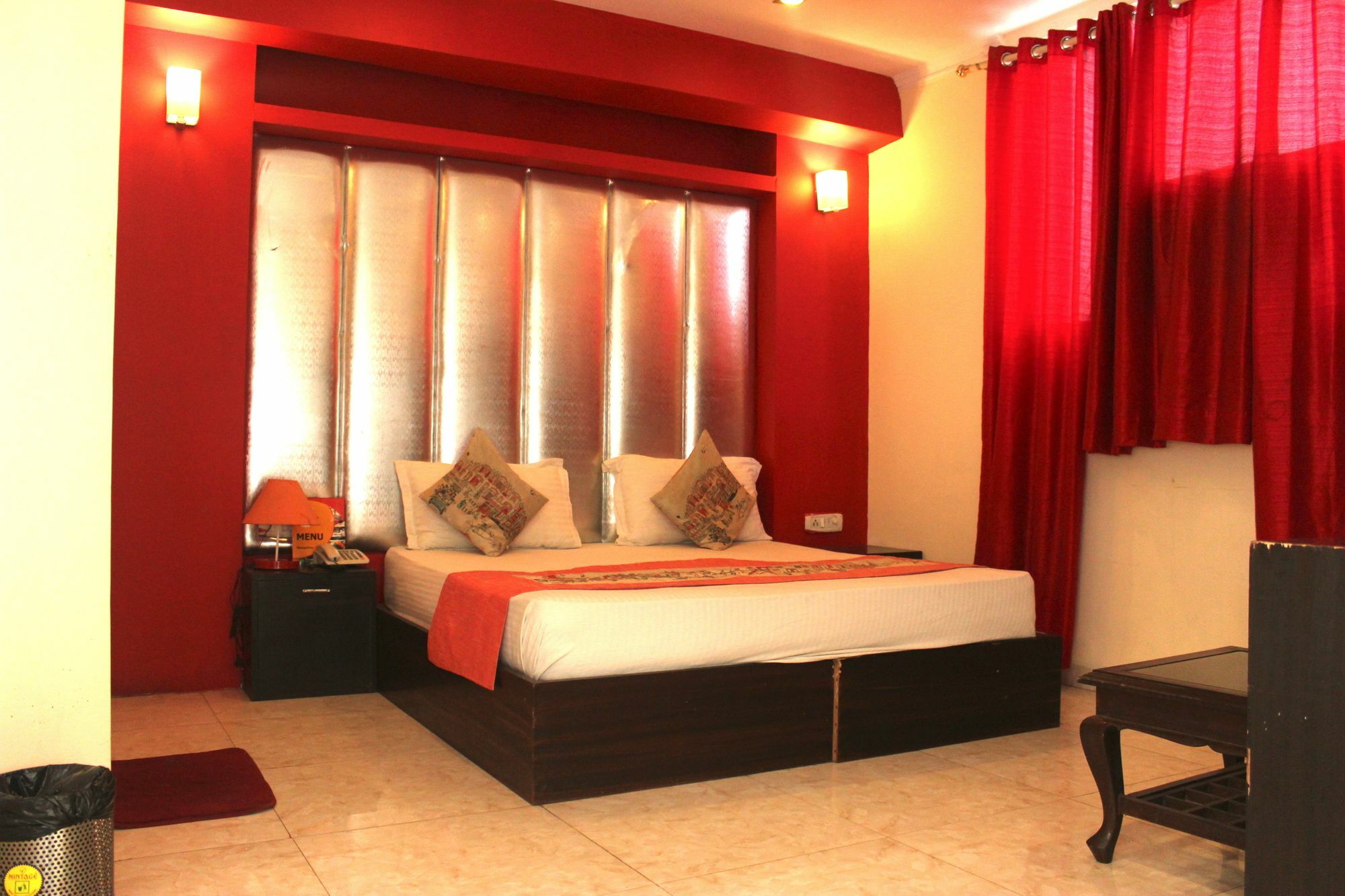 Hotel Unistar New Delhi Luaran gambar